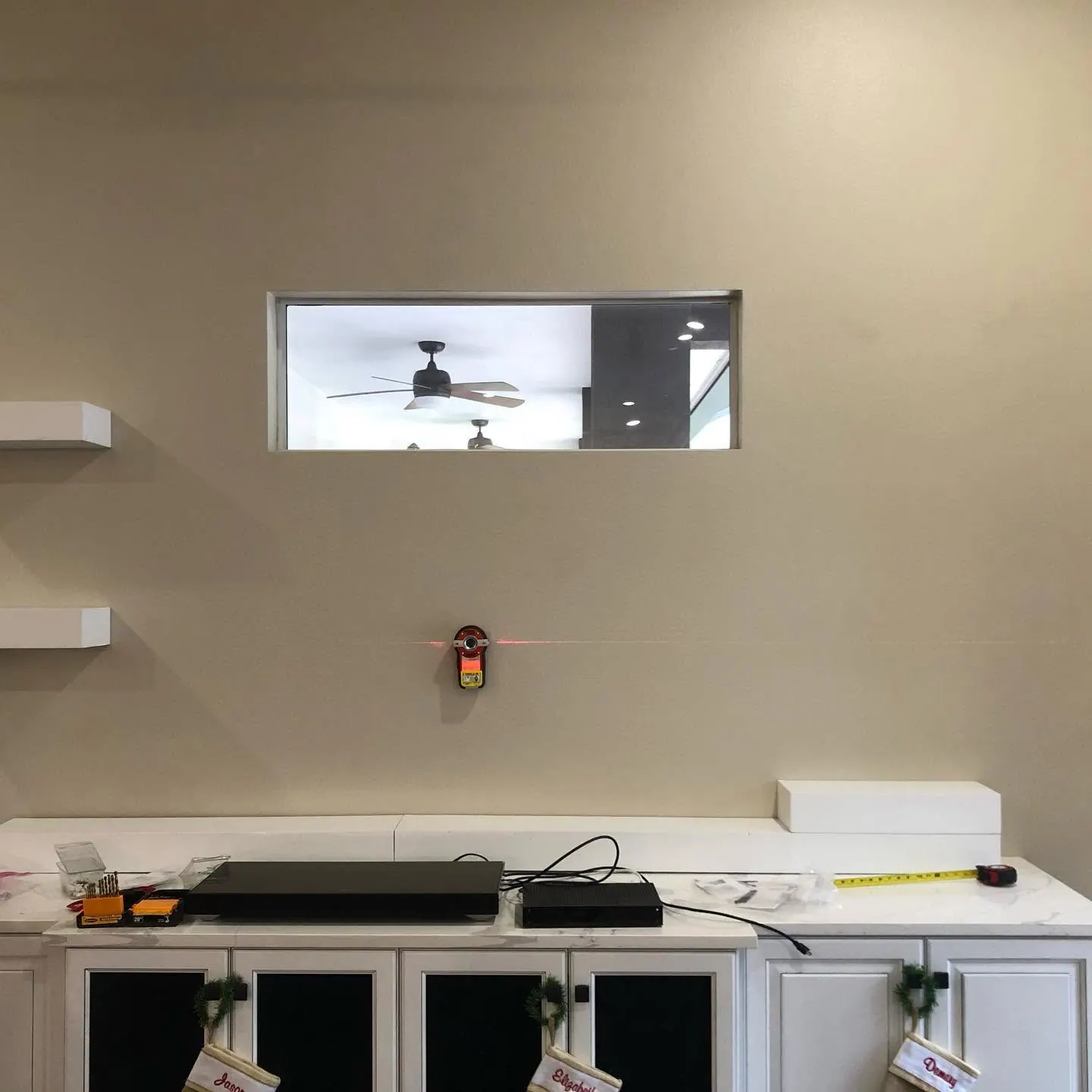 Floating shelf layout and leveling